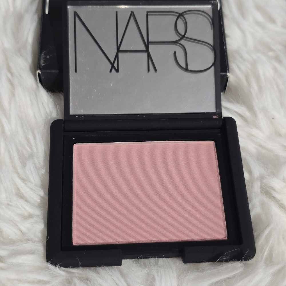 NARS Soft Pink Blush In Impassioned